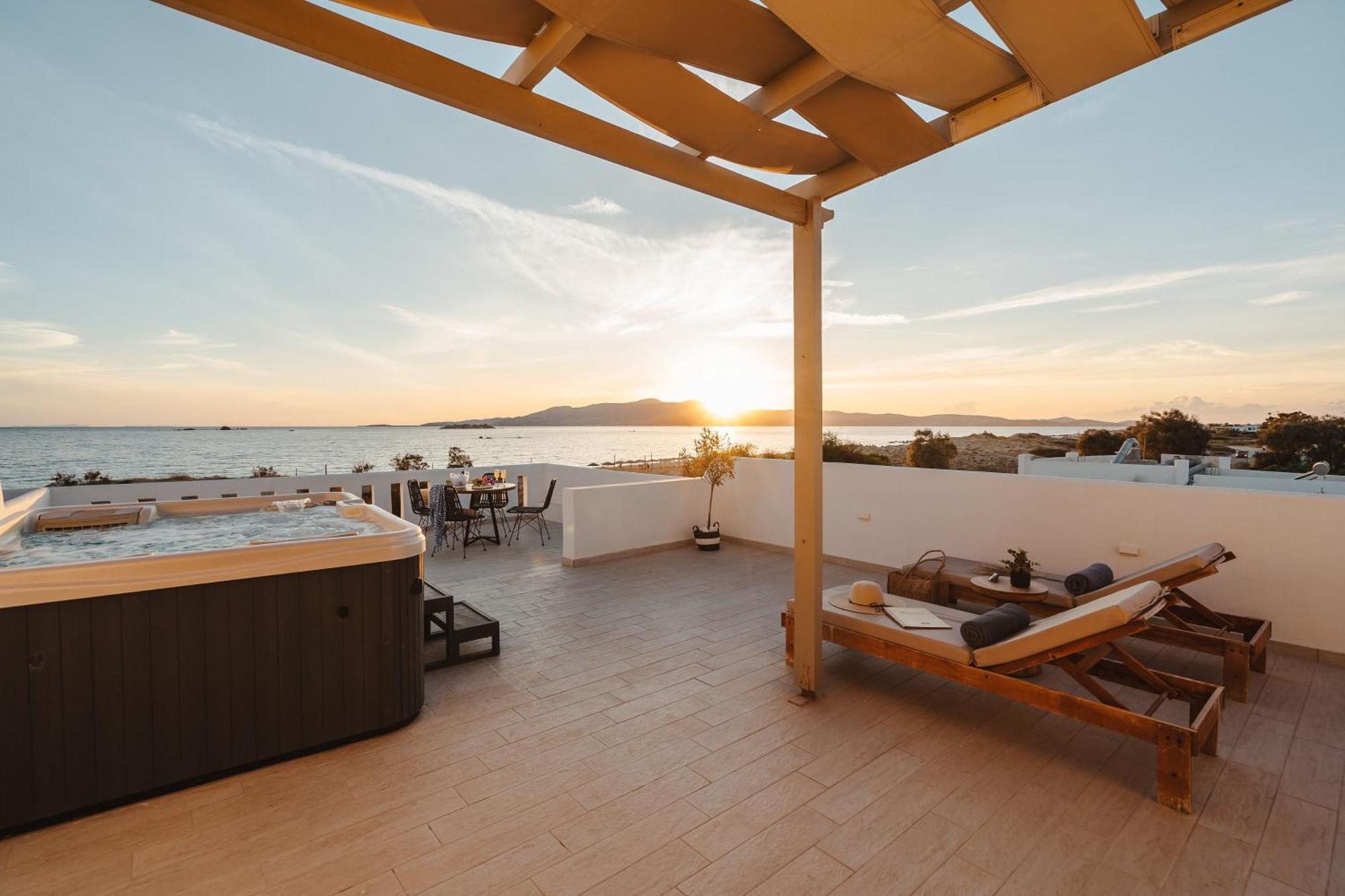 Almiriki Naxos Beachside Living Pláka Esterno foto
