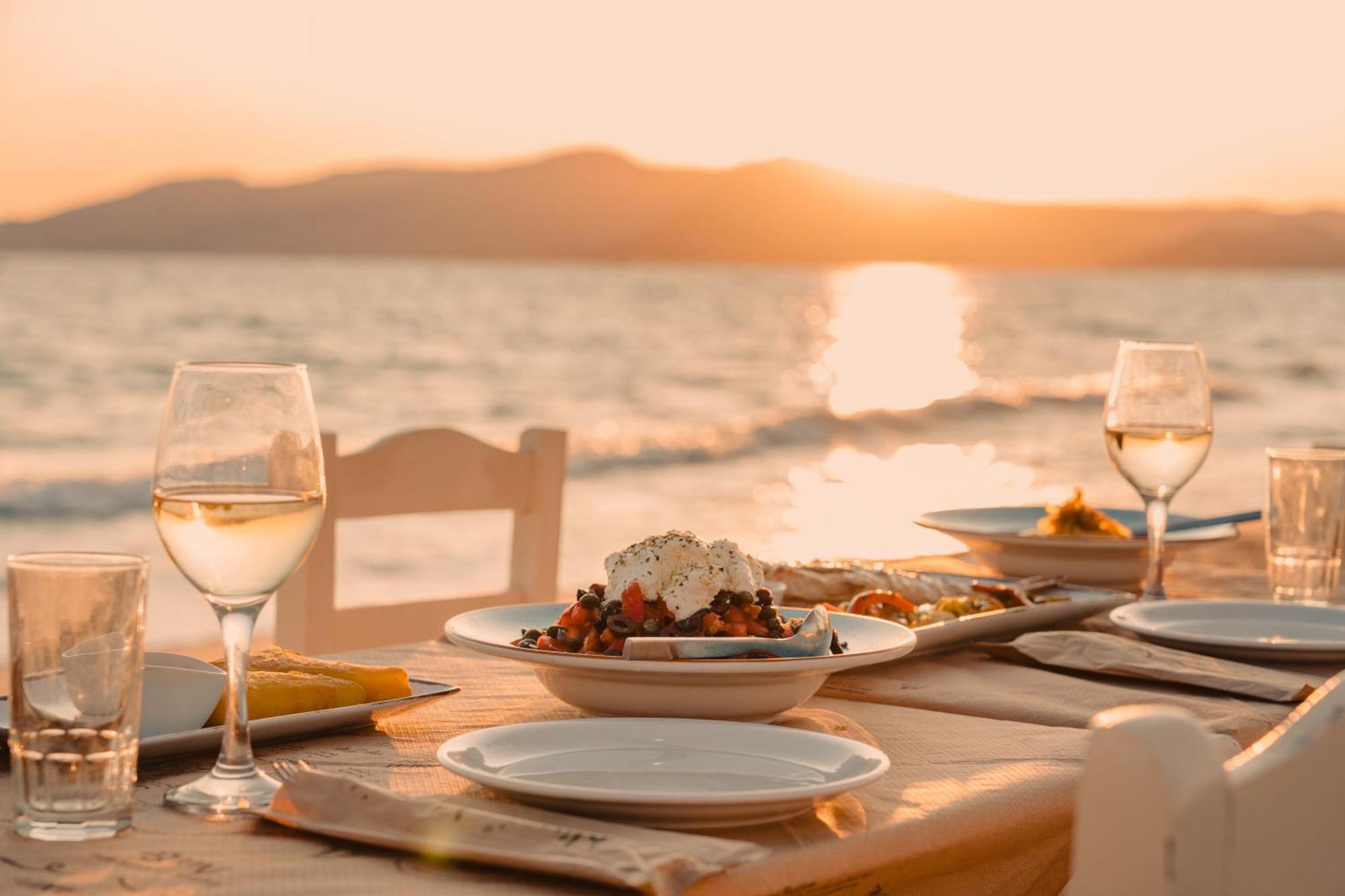Almiriki Naxos Beachside Living Pláka Esterno foto
